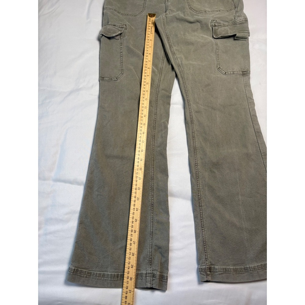 American Eagle Cargo Pants Womens 6 Green Excellent Classic Bootcut Stretch - Picture 8 of 11
